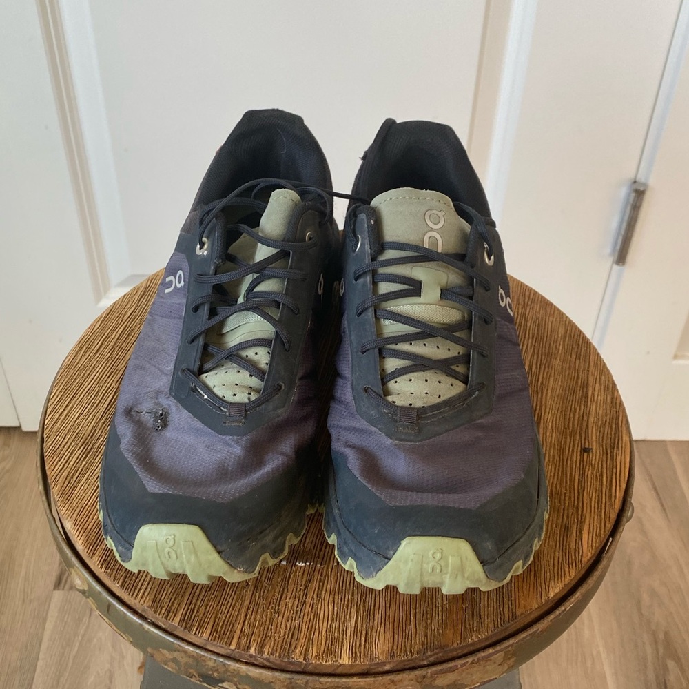 On Running Men's Trail Shoes in Black and Olive